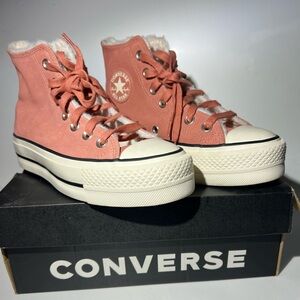 Converse All Star Lift High. Size W5.5. Used. Good Conditions. Color Brick/Rose.